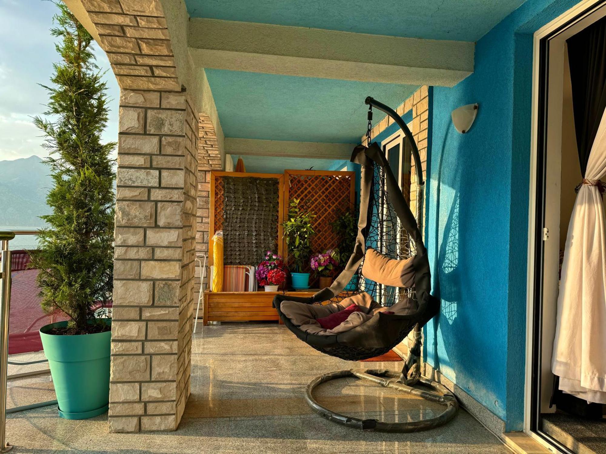 Aparthotel Maxim Kotor Luaran gambar