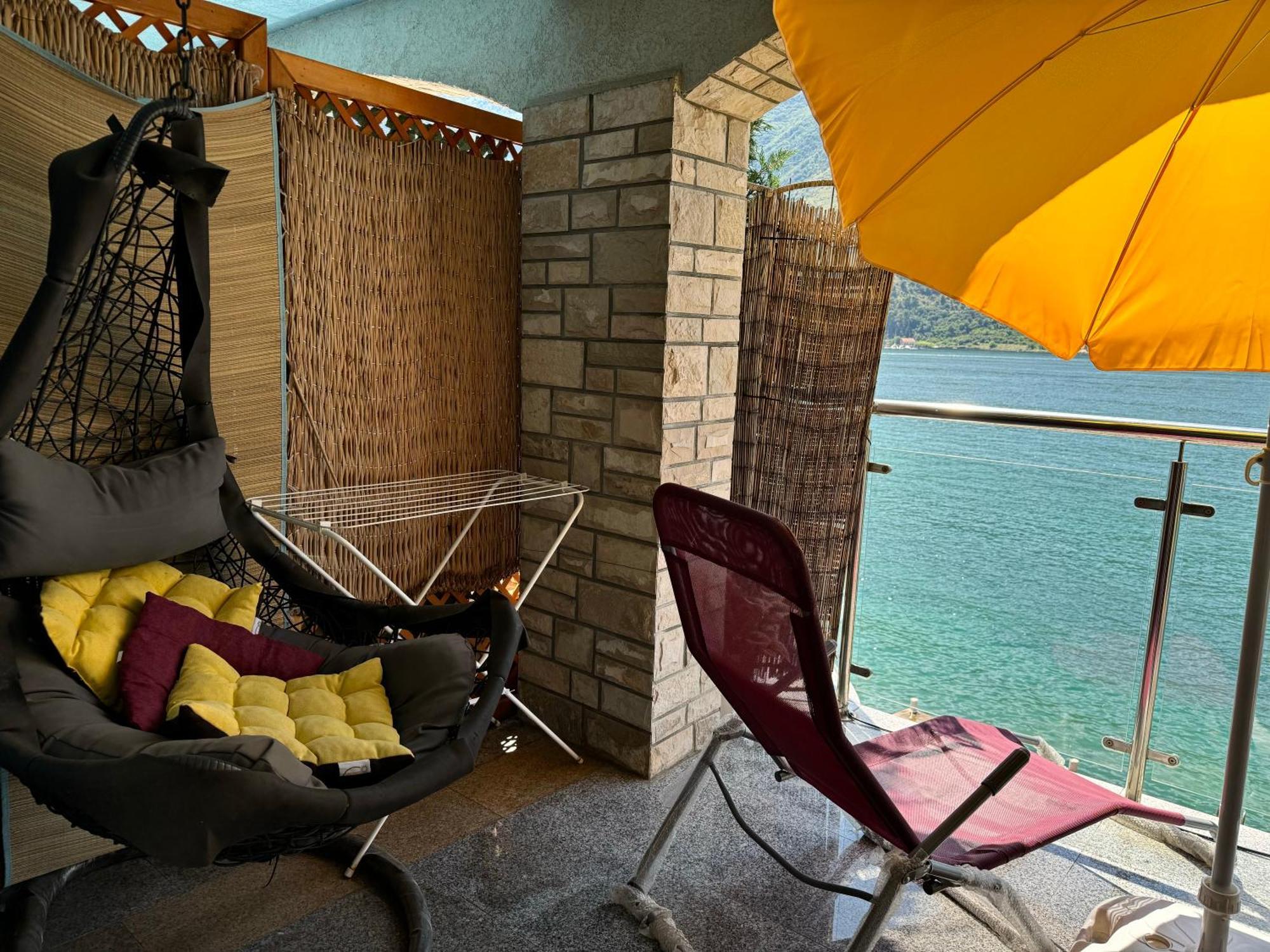 Aparthotel Maxim Kotor Luaran gambar