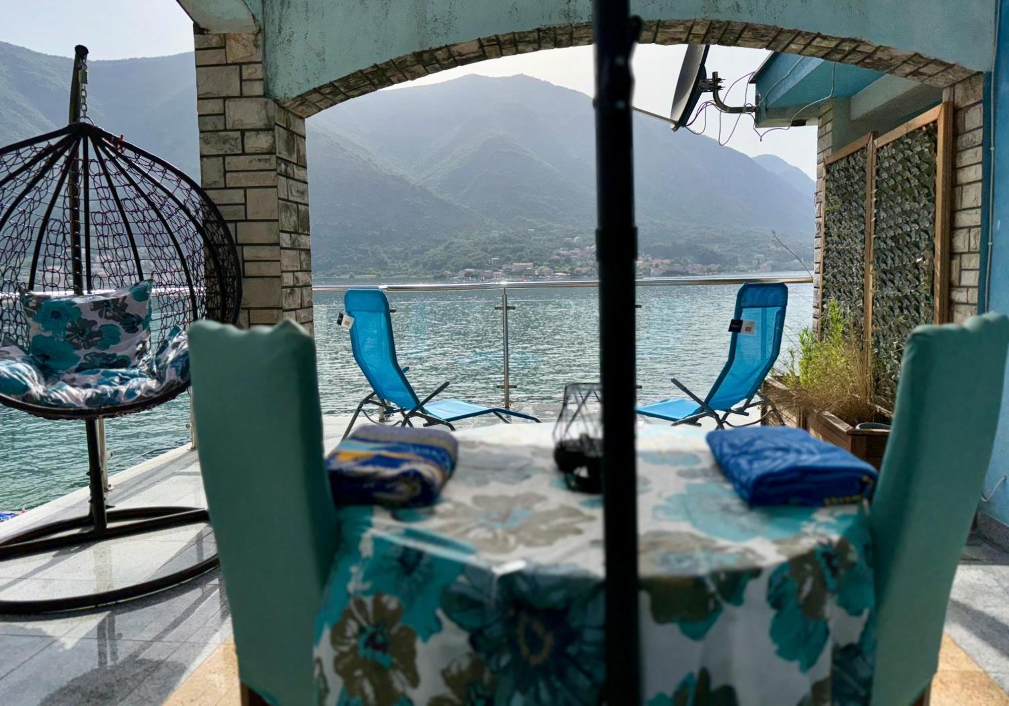 Aparthotel Maxim Kotor Luaran gambar