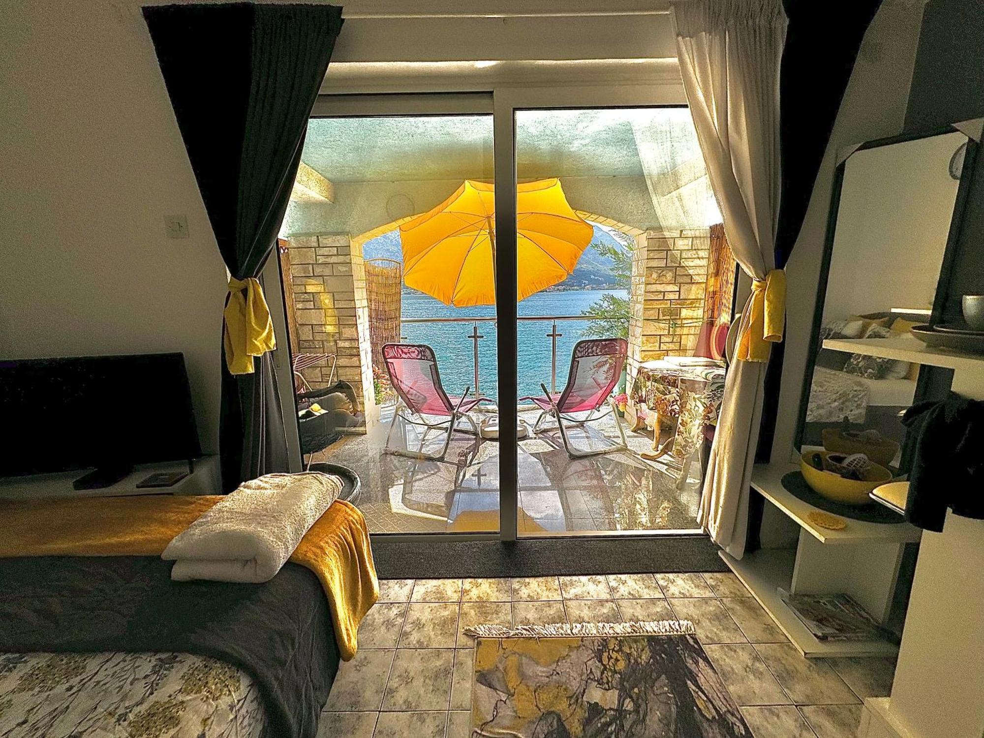 Aparthotel Maxim Kotor Luaran gambar