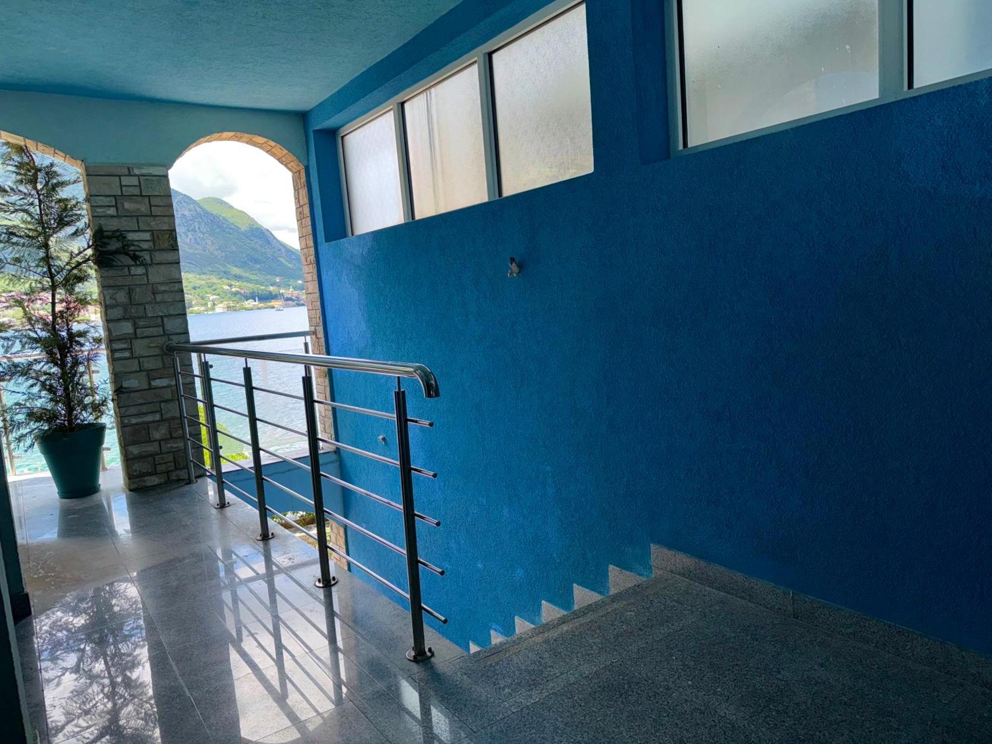 Aparthotel Maxim Kotor Luaran gambar