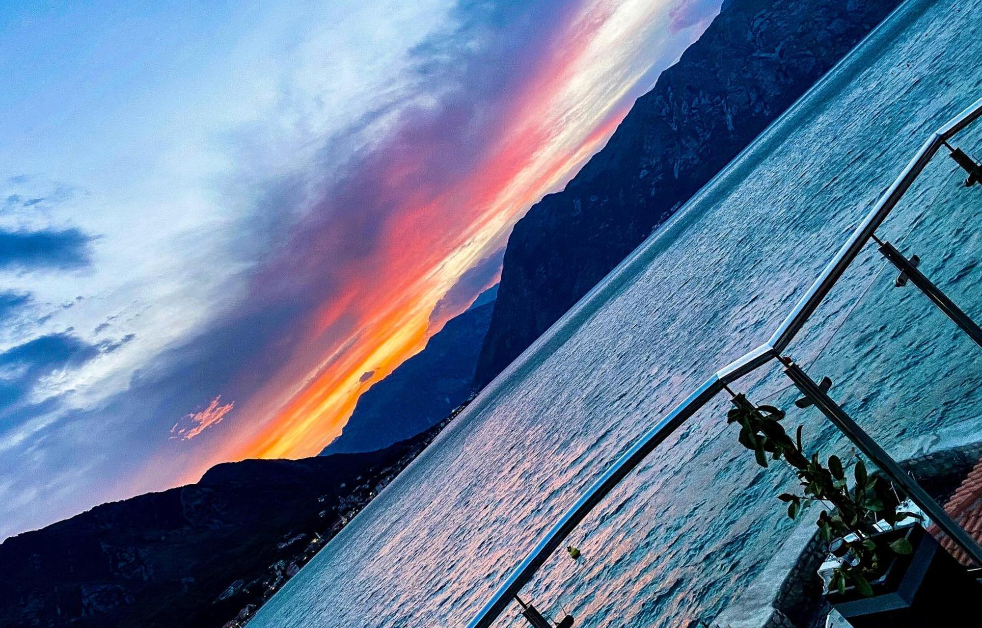 Aparthotel Maxim Kotor Luaran gambar